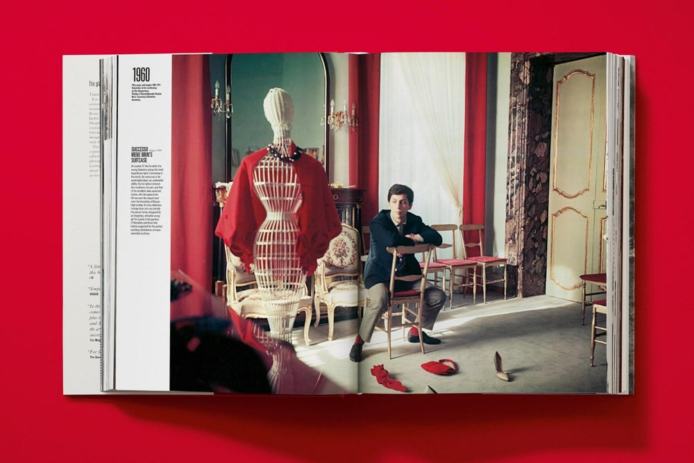
                      
                        TASCHEN Valentino. A Grand Italian Epic (English)
                      
                    