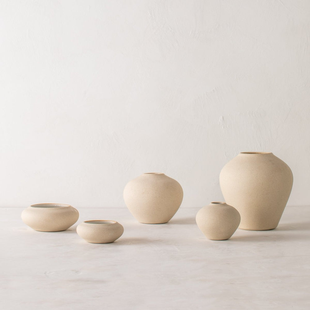 
                      
                        CONVIVIAL Verdure Vase No. 1 | Raw Stoneware - lily & onyx
                      
                    