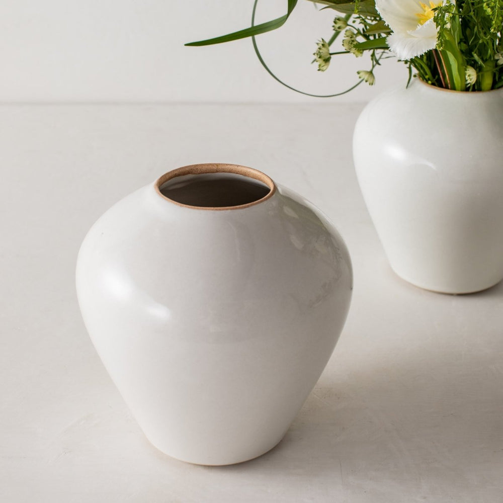 
                      
                        CONVIVIAL Verdure Vase No. 3 | Stoneware - lily & onyx
                      
                    