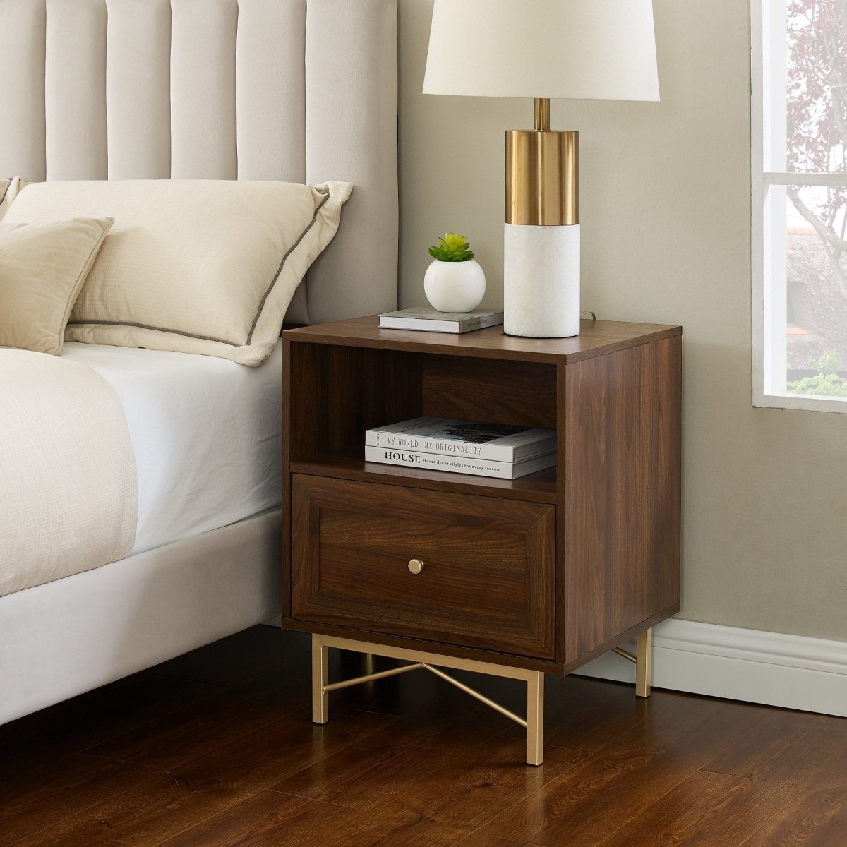 Walker Edison Gwen Nightstand