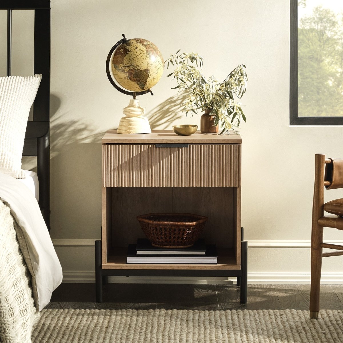 paris modern scandinavian reeded dresser Classic 3 Drawer Solid Wood Nightstand