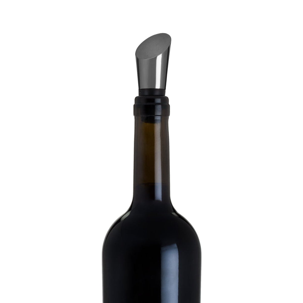 
                      
                        Viski Warren Heavyweight Bottle Stopper, Gunmetal - lily & onyx
                      
                    