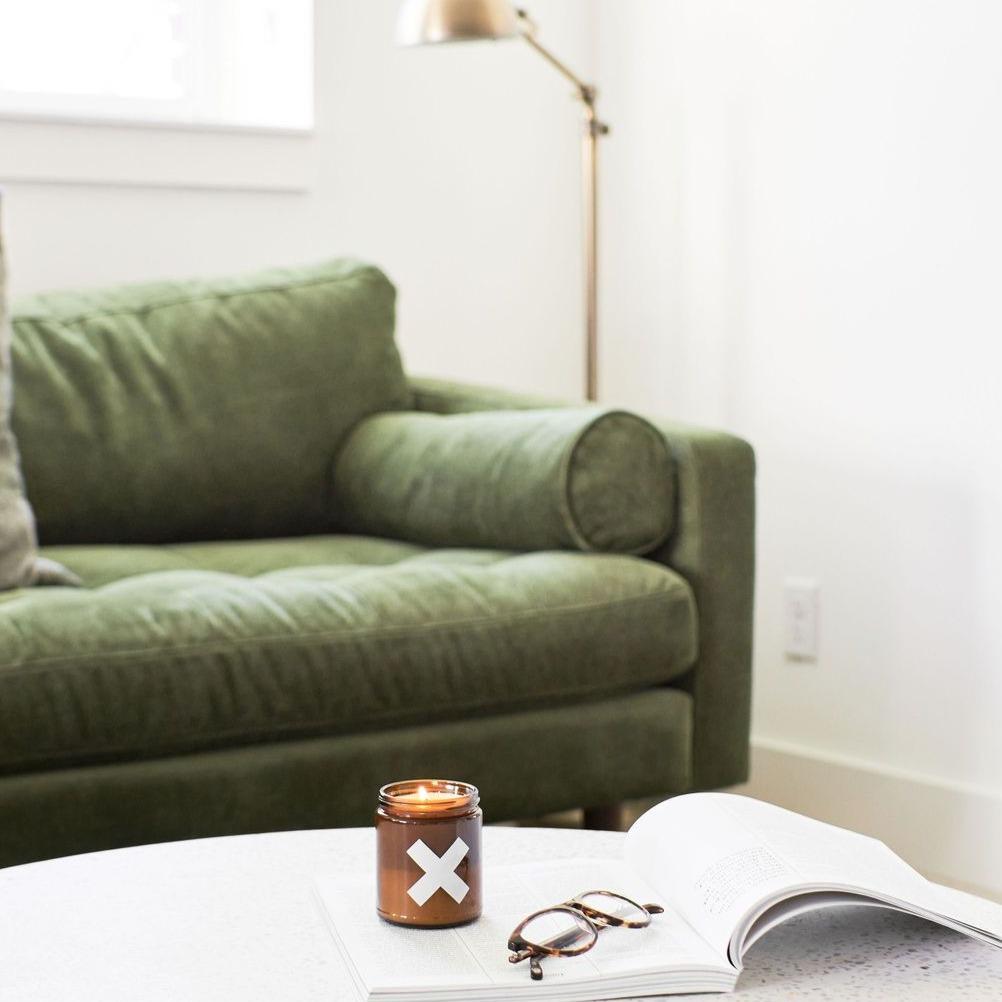 Wax Buffalo Cedar Sandalwood Pine Soy Candle - Woodland Forest Scent 100% Natural