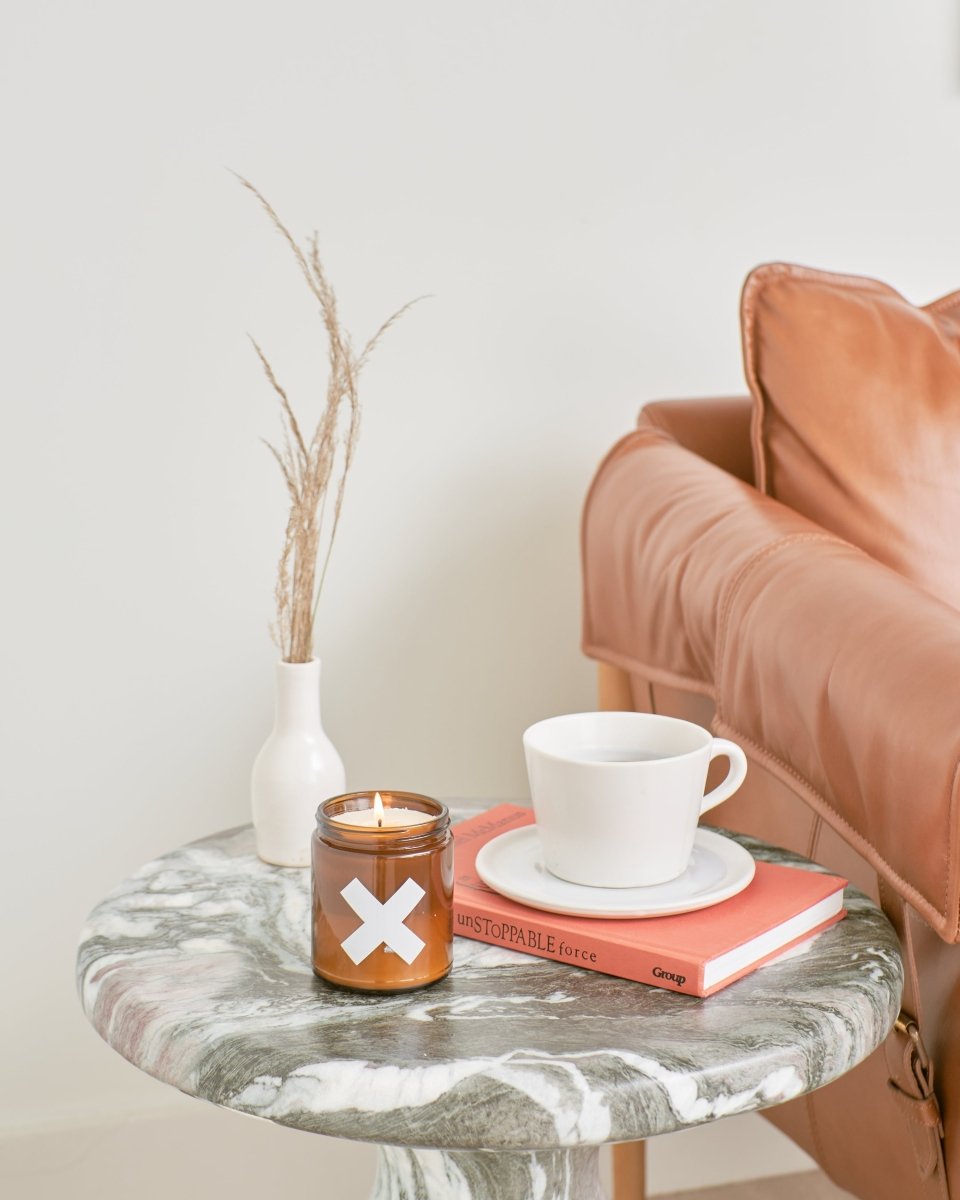 Wax Buffalo Red Ferne Amber Soy Candle - Dark Amber Oak Moss Vetiver