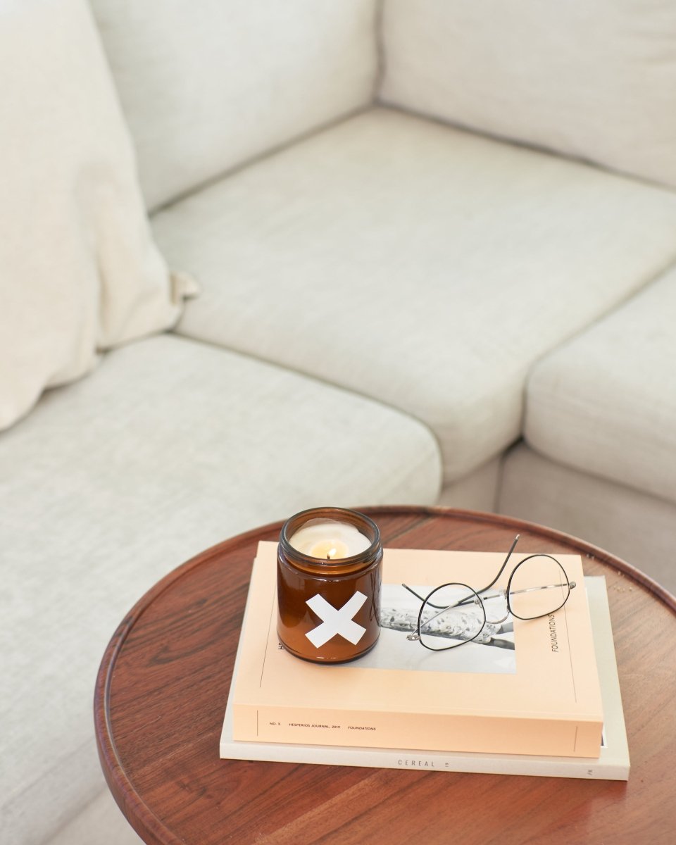 Wax Buffalo Sweet Tobacco Soy Candle - Vanilla Honey Tobacco Scent | 100% Soy