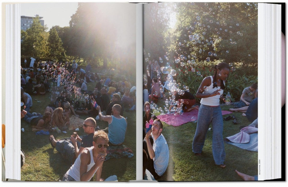 
                      
                        TASCHEN Wolfgang Tillmans. four books. 40th Ed. (English) - lily & onyx
                      
                    