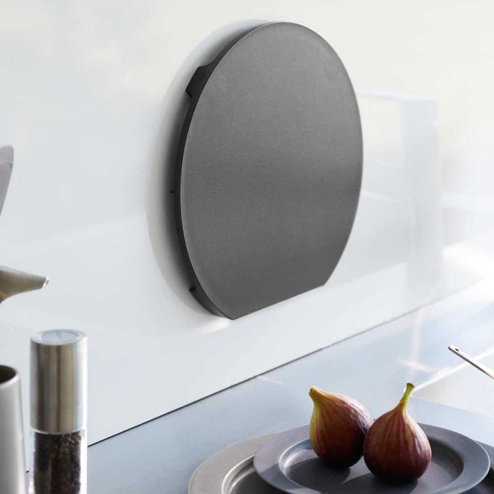
                      
                        Round Magnetic Cutting Board
                      
                    