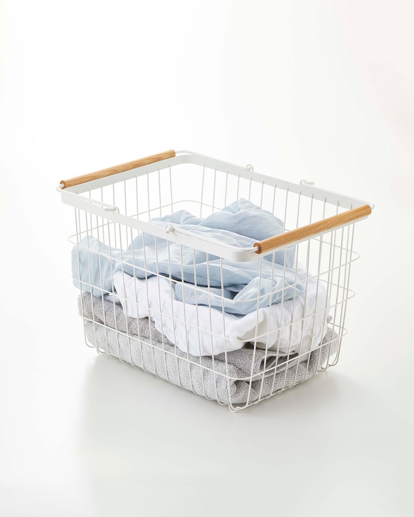Wire Basket with Wood Handles