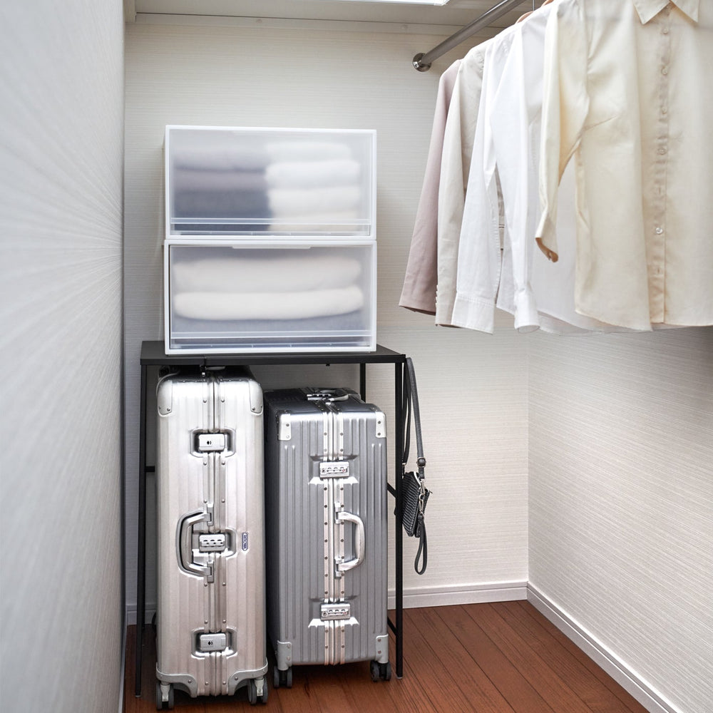 
                      
                        Expandable Steel Suitcase Rack
                      
                    