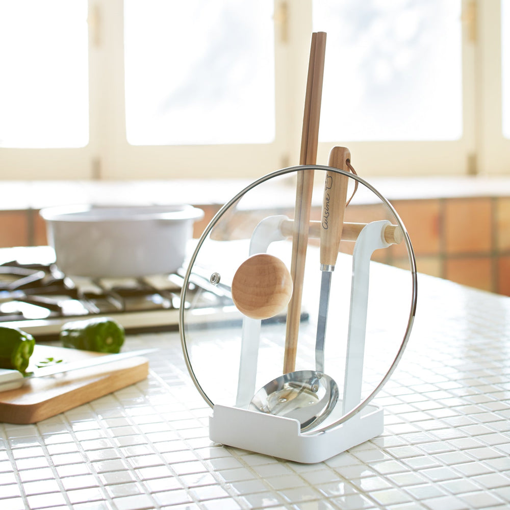 Lid & Ladle Steel & Wood Stand