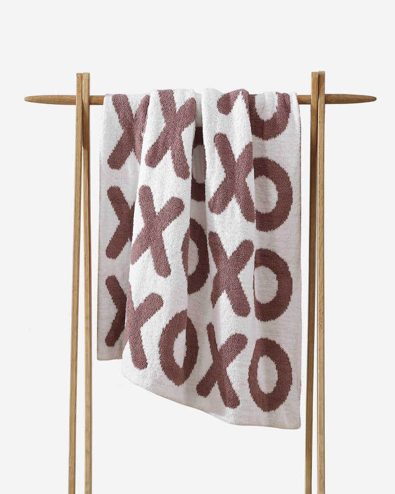
                      
                        Sunday Citizen XOXO Throw - lily & onyx
                      
                    