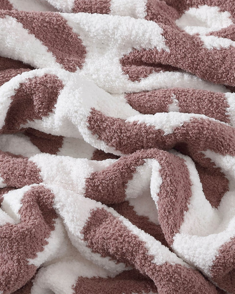 
                      
                        Sunday Citizen XOXO Throw - lily & onyx
                      
                    
