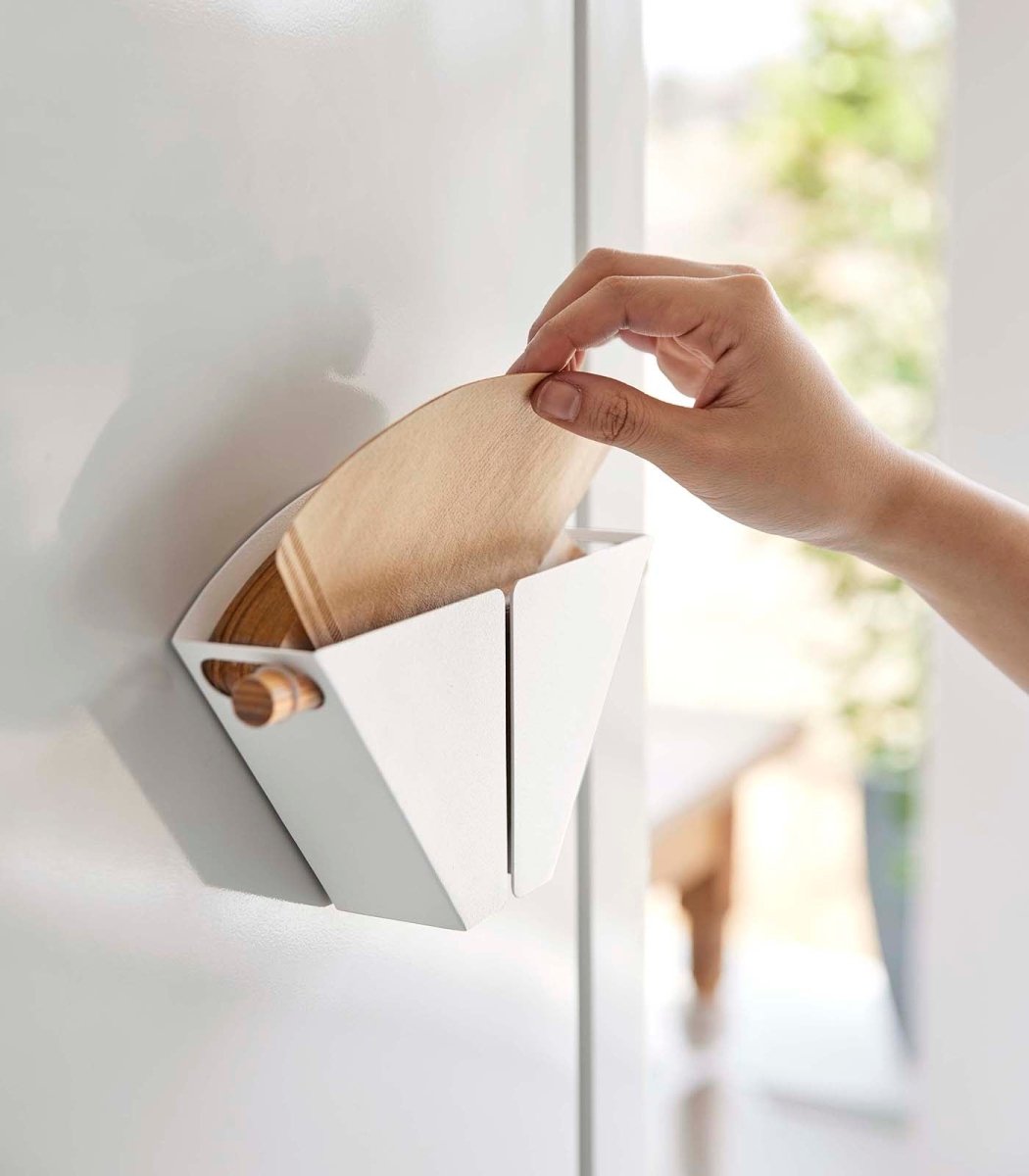 Yamazaki Home Magnetic Coffee Filter Case (Size 4 Filters)