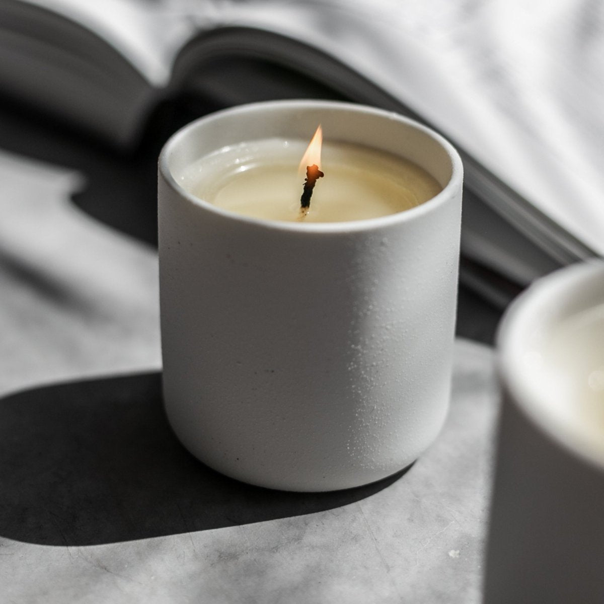 Porto Boutique 115 - Soy Wax Scented Candle - lily & onyx