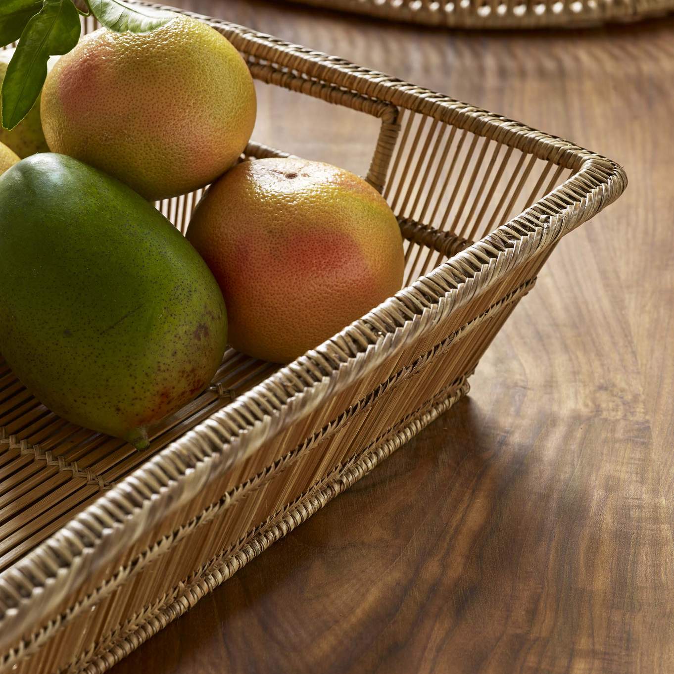 texxture Liana™ Serving Tray, Natural - lily & onyx