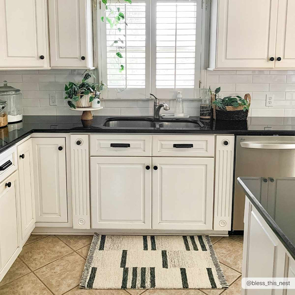 
                      
                        Hauteloom Aibonito Wool Area Rug - lily & onyx
                      
                    