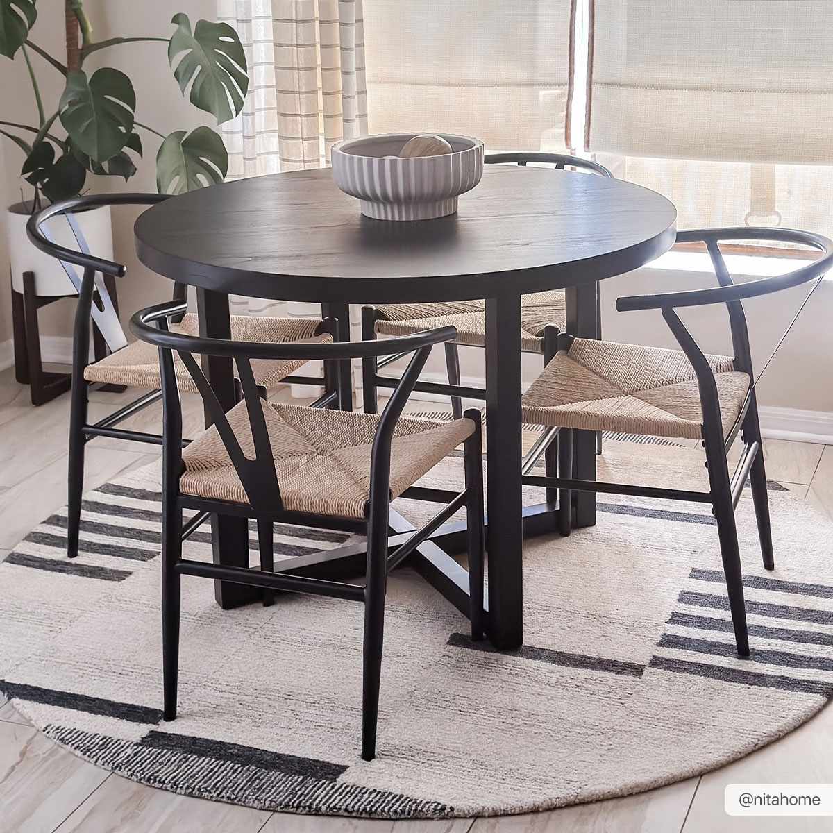 Hauteloom Aibonito Wool Area Rug - lily & onyx