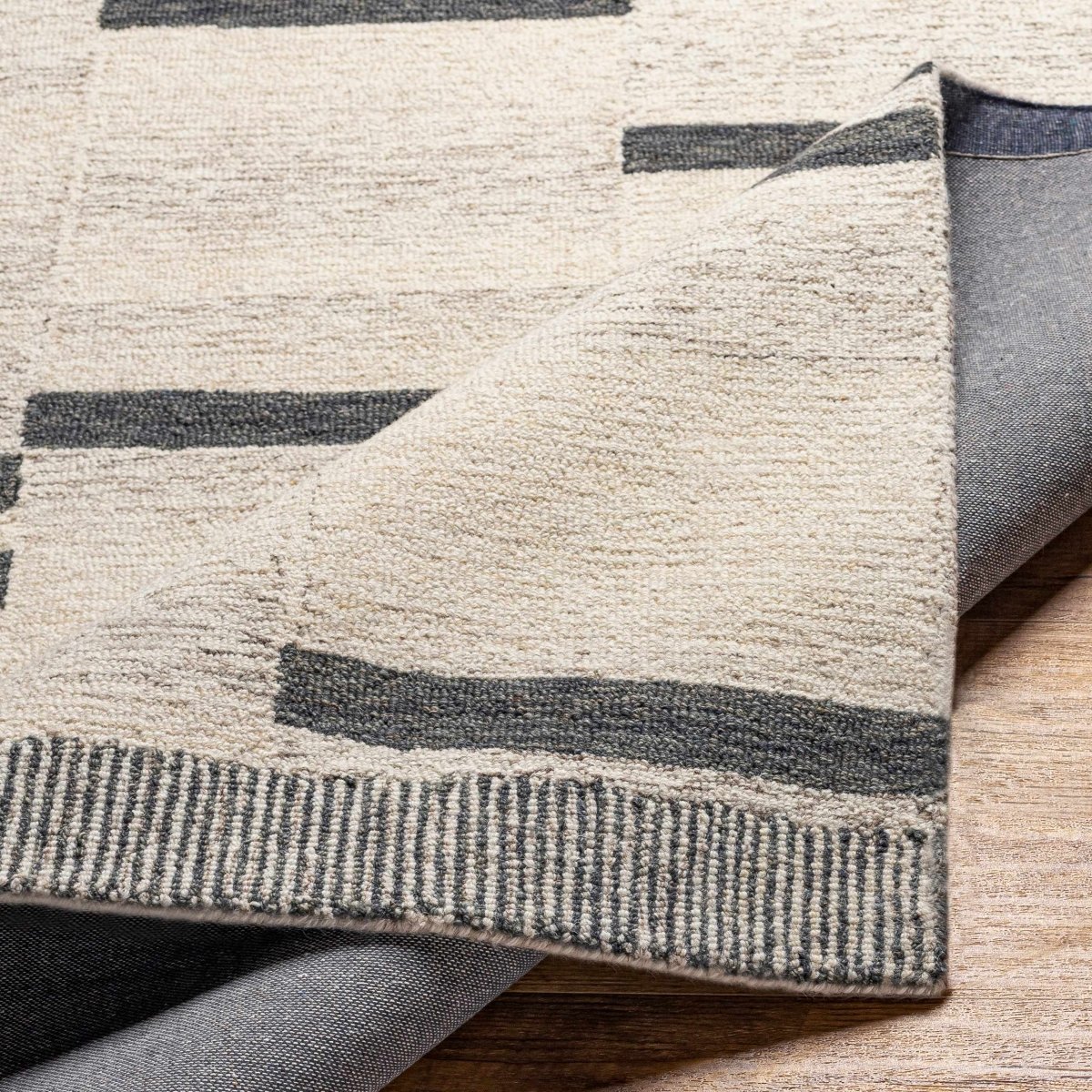 Hauteloom Aibonito Wool Area Rug - lily & onyx