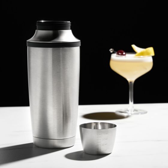 
                      
                        Viski Alchemi Vacuum Insulated Stainless Steel 18 Oz Cocktail Shaker - lily & onyx
                      
                    