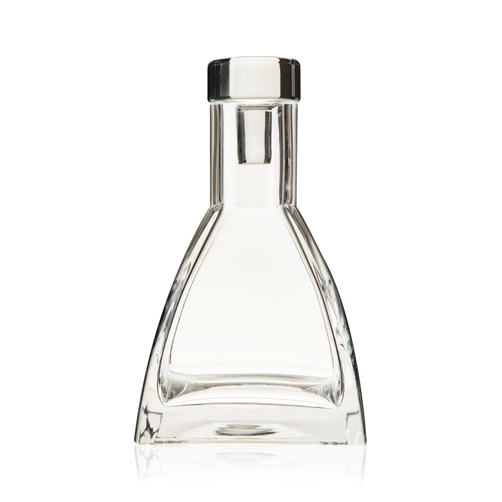 
                      
                        TRUE Apex™ Glass Decanter - lily & onyx
                      
                    