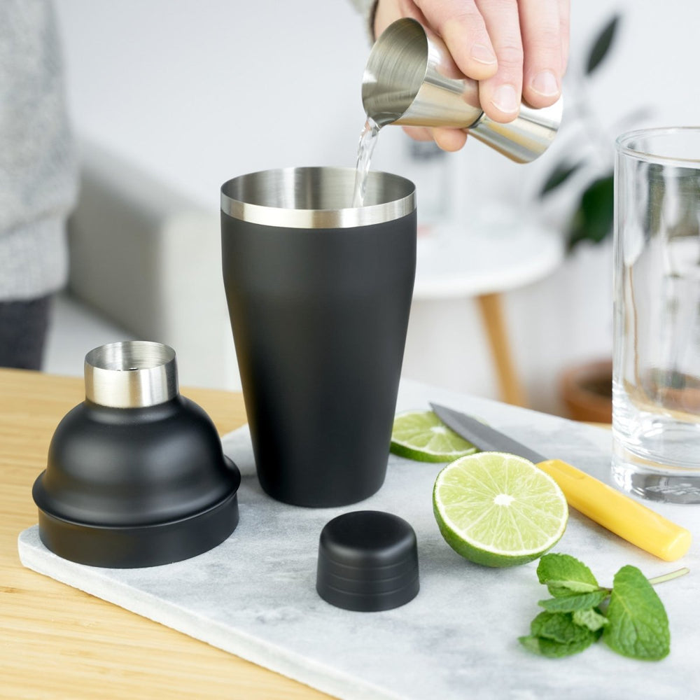 
                      
                        TRUE Ash™ 18oz Matte Black Cocktail Shaker - lily & onyx
                      
                    