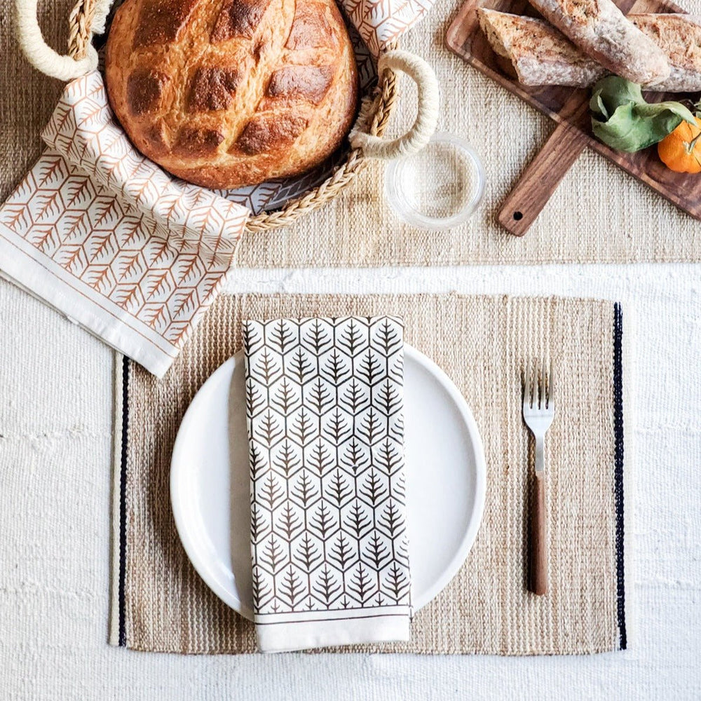 
                      
                        KORISSA Aya Jute Cotton Placemat, Set of 4 - lily & onyx
                      
                    