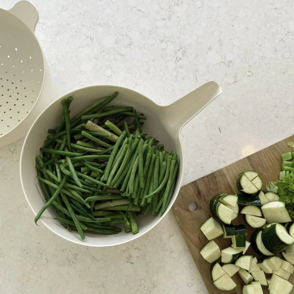 EKOBO Bamboo Small Mixing Bowl and Colander Set - Off White - lily & onyx