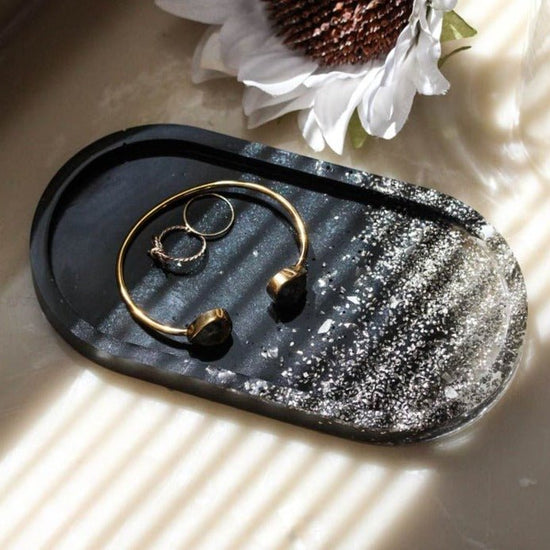 esselleSF Black Onyx Crushed Glass Vanity Tray - lily & onyx