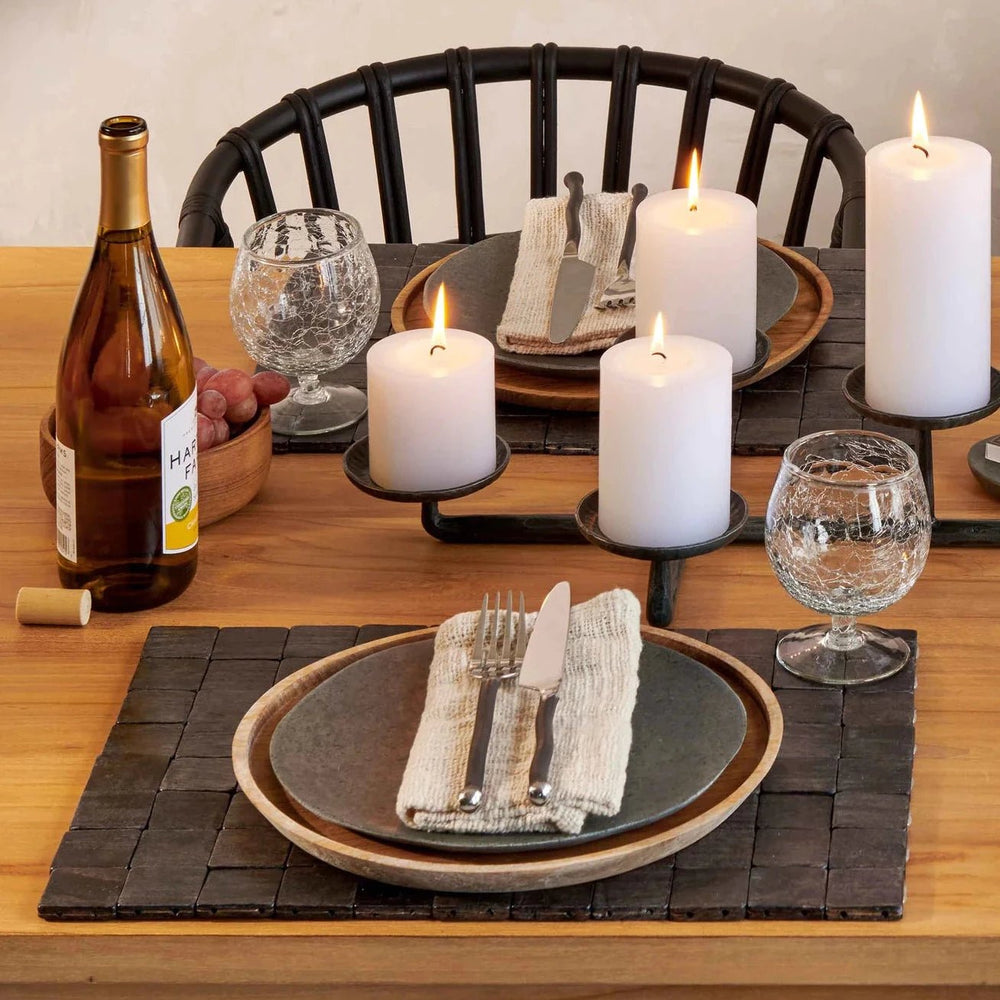 
                      
                        texxture Bremen™ Placemat - lily & onyx
                      
                    