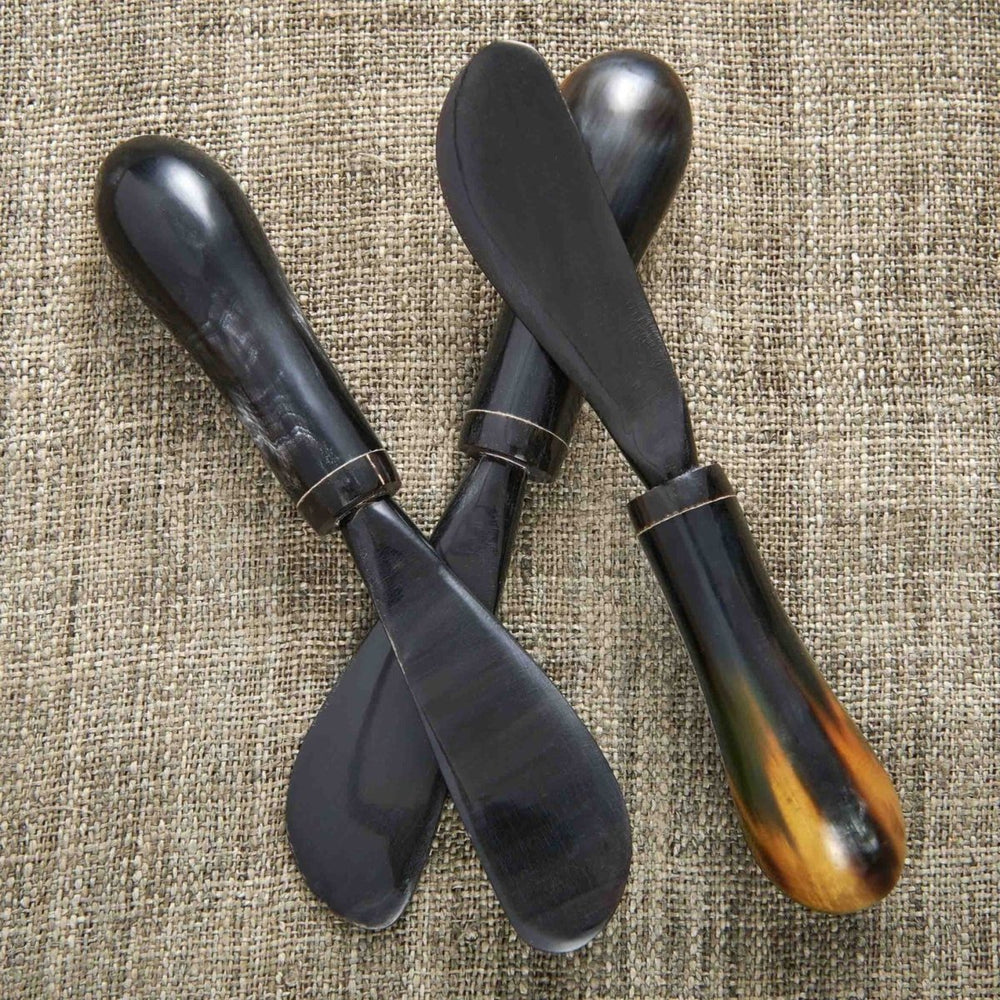 texxture Brookby™ Water Buffalo Horn Cheese Spreaders, Set of 3 - lily & onyx