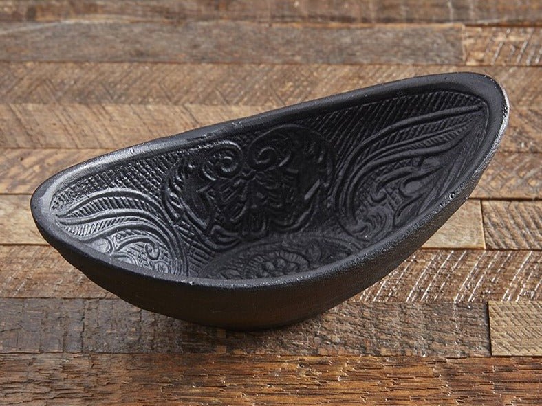 47th & Main Cast Iron Oval Bowl, Set of 2 - lily & onyx