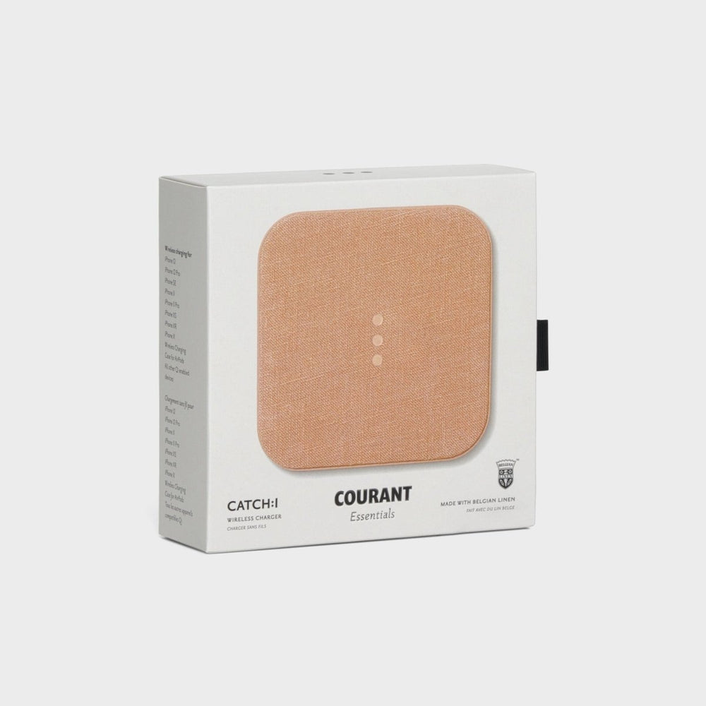 
                      
                        Courant Catch: 1 Essentials Single Device Wireless Charger in Belgian Linen - lily & onyx
                      
                    