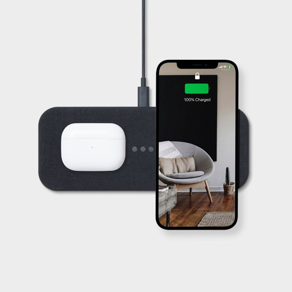 
                      
                        Courant Catch: 2 Essentials Multi Device Wireless Charger in Belgian Linen - lily & onyx
                      
                    
