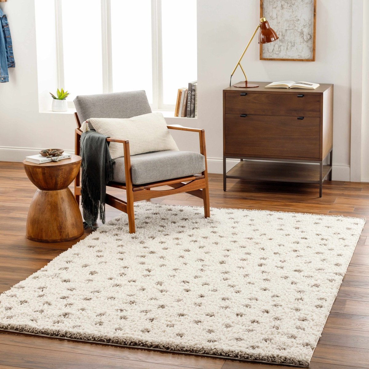Load image into Gallery viewer, Hauteloom Chaia Dotted Cream &amp;amp; Gray Plush Rug - lily &amp;amp; onyx
