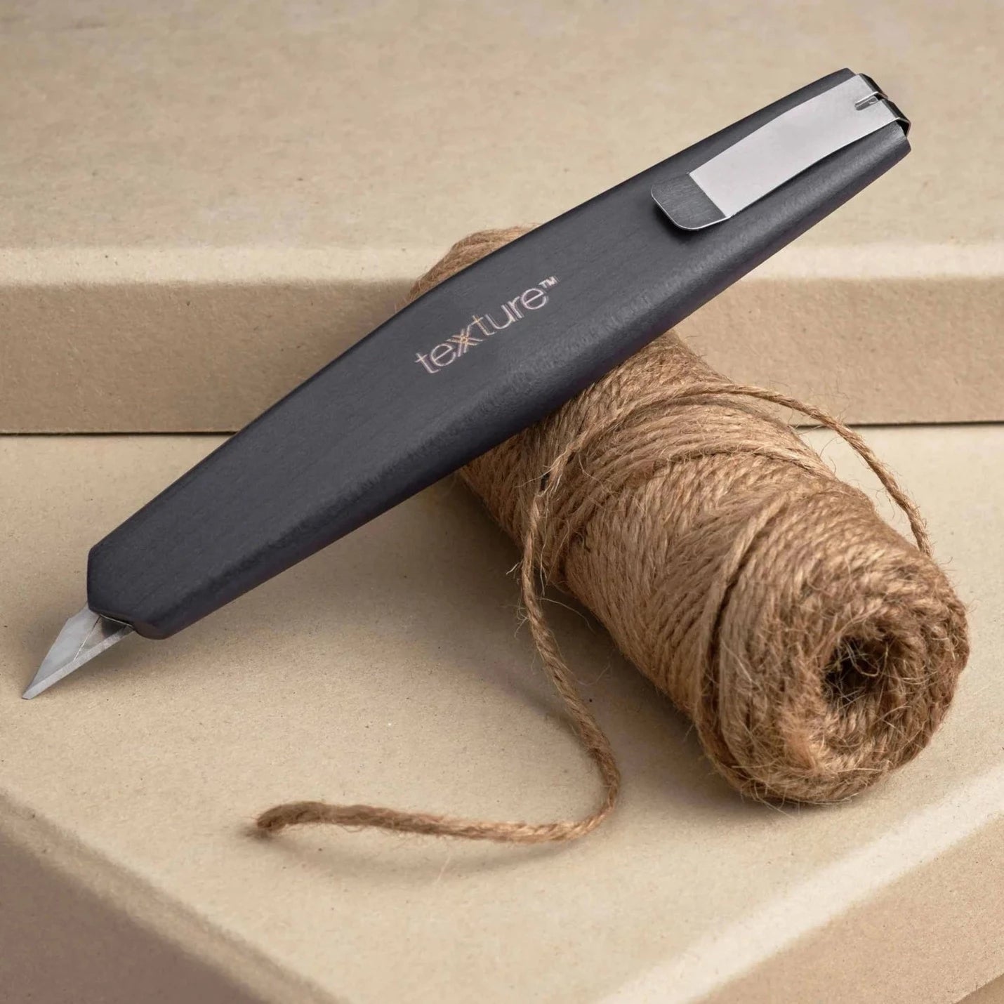 texxture Cokala™ Utility Knife - lily & onyx