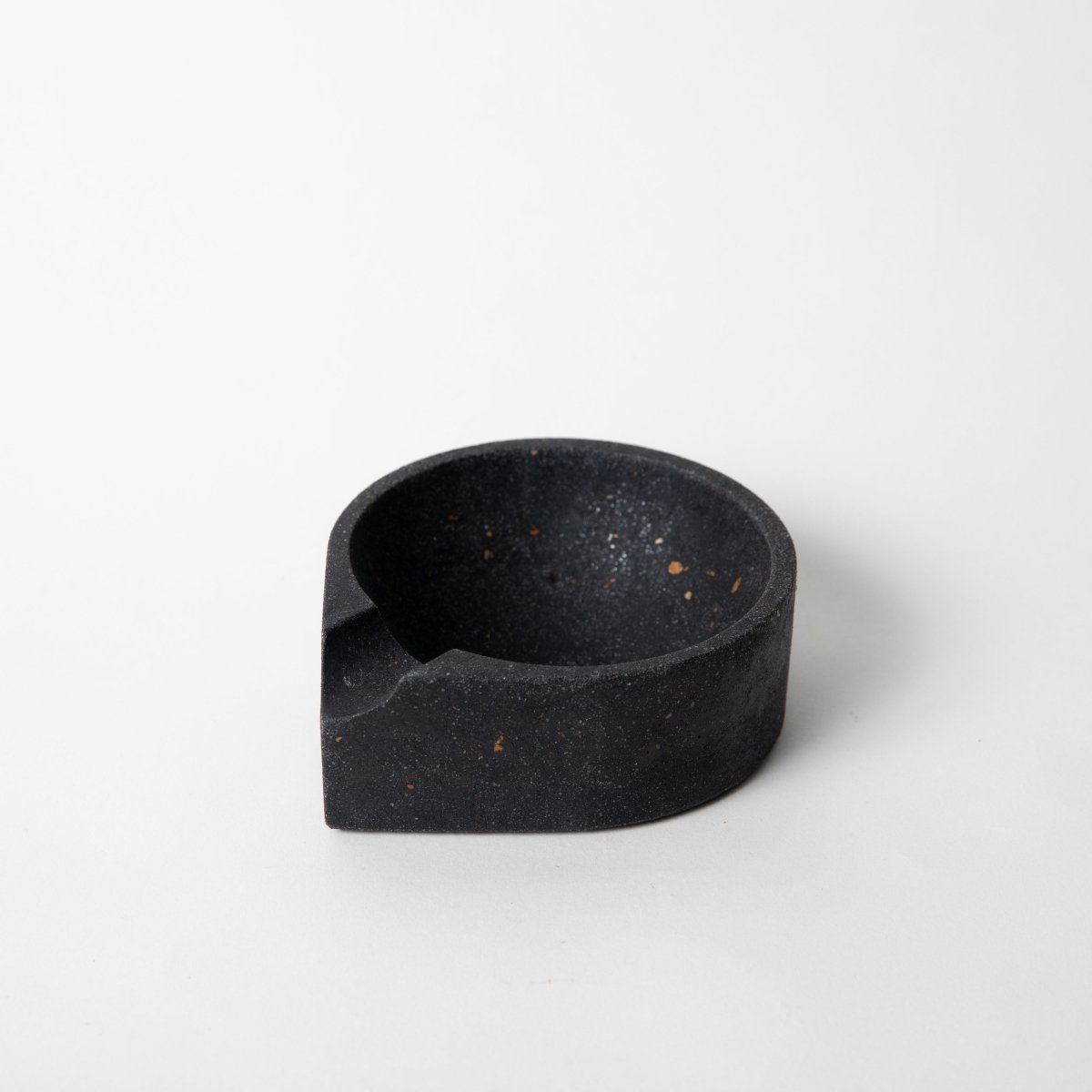 Pretti.Cool Concrete Cigar Ashtray - lily & onyx