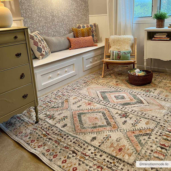 Load image into Gallery viewer, Hauteloom Diem Area Rug - lily &amp;amp; onyx
