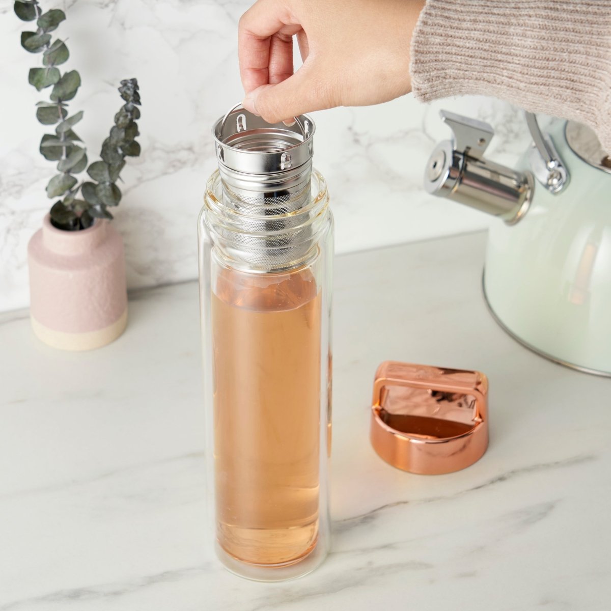 Pinky Up Dylan™ Rose Gold Glass Travel Infuser Mug - lily & onyx