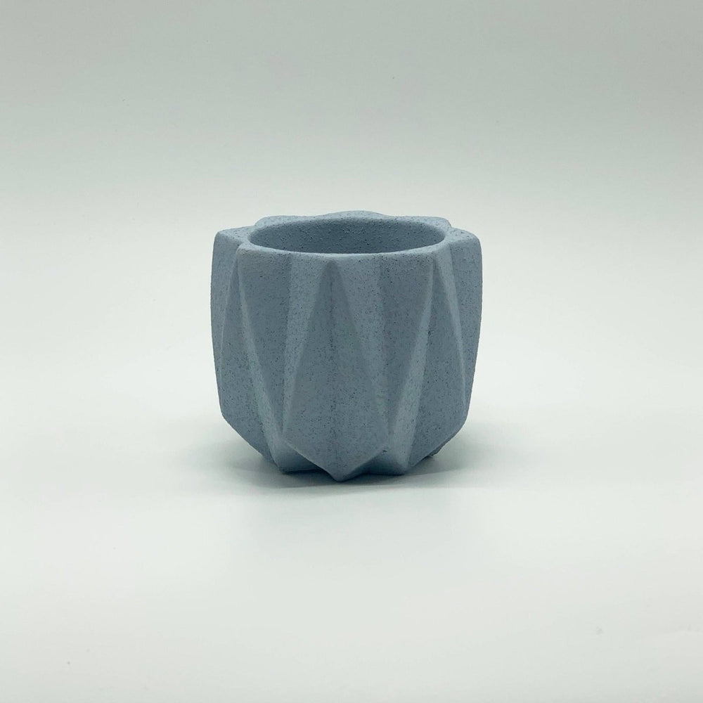 
                      
                        Uno Atelier Fold Concrete Planter, 4.5 Inch - lily & onyx
                      
                    