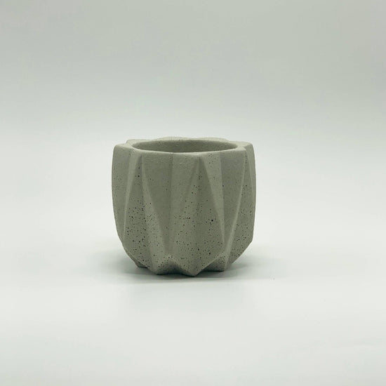 Uno Atelier Fold Concrete Planter, 4.5 Inch - lily & onyx