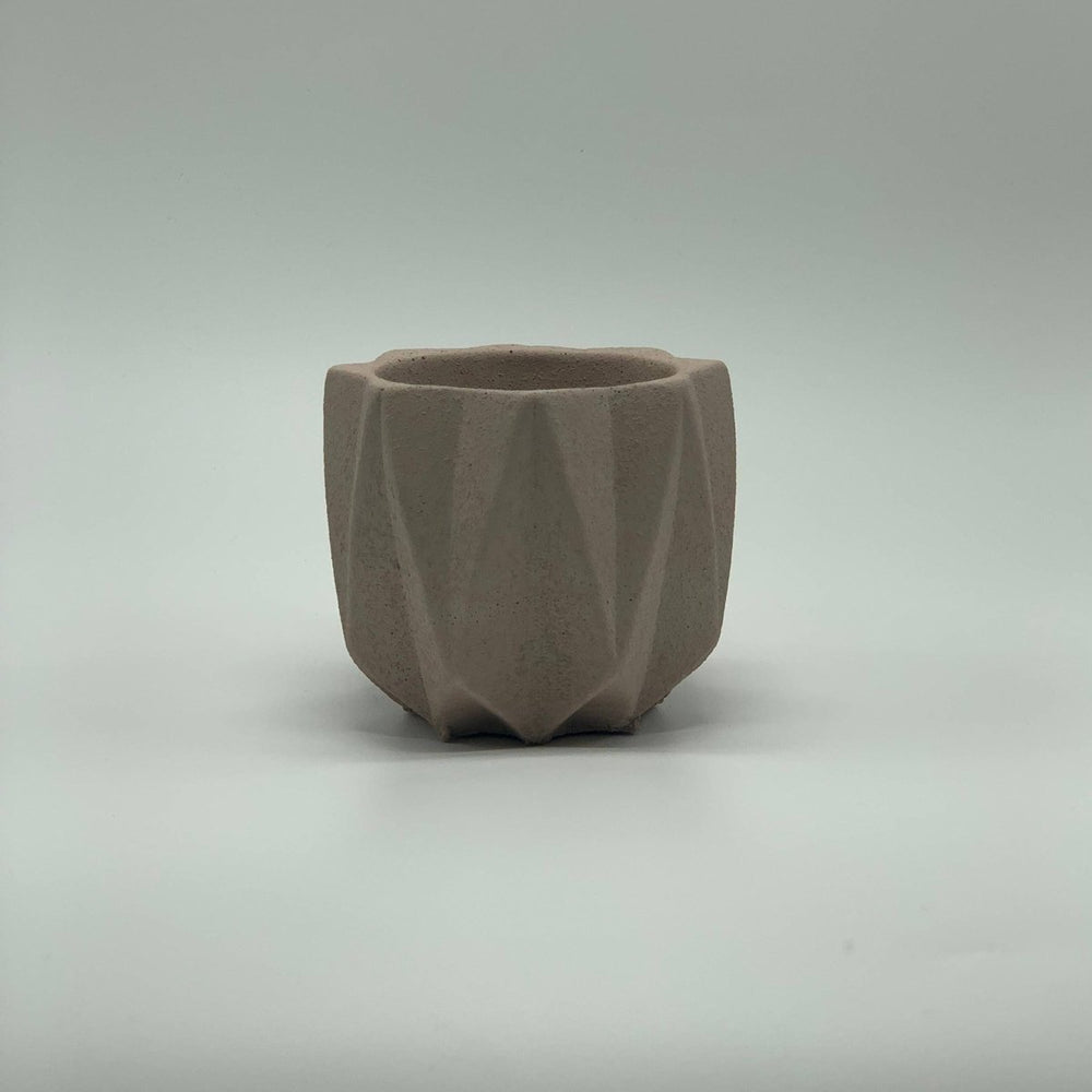 
                      
                        Uno Atelier Fold Concrete Planter, 4.5 Inch - lily & onyx
                      
                    