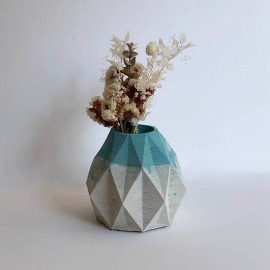 Uno Atelier Geoid Decorative Concrete Object & Vase - lily & onyx