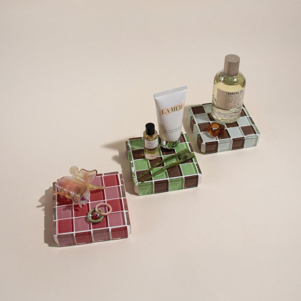 
                      
                        Subtle Art Studios Glass Tile Cube - Cotton Candy - lily & onyx
                      
                    