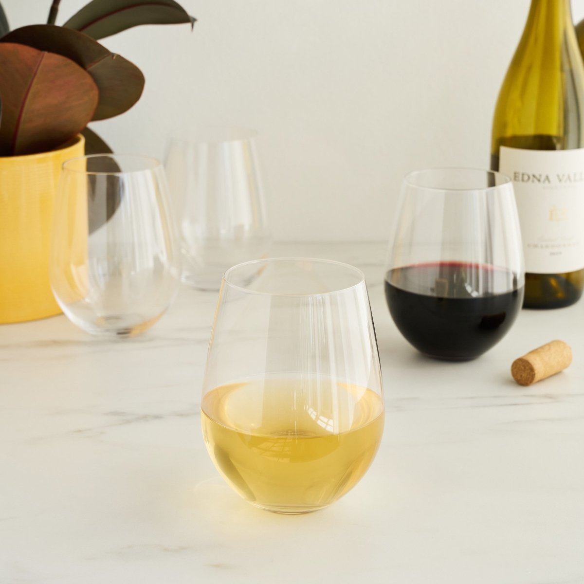 Load image into Gallery viewer, TRUE Grand Cru Stemless Wine Glass, Set of 4 - lily &amp;amp; onyx
