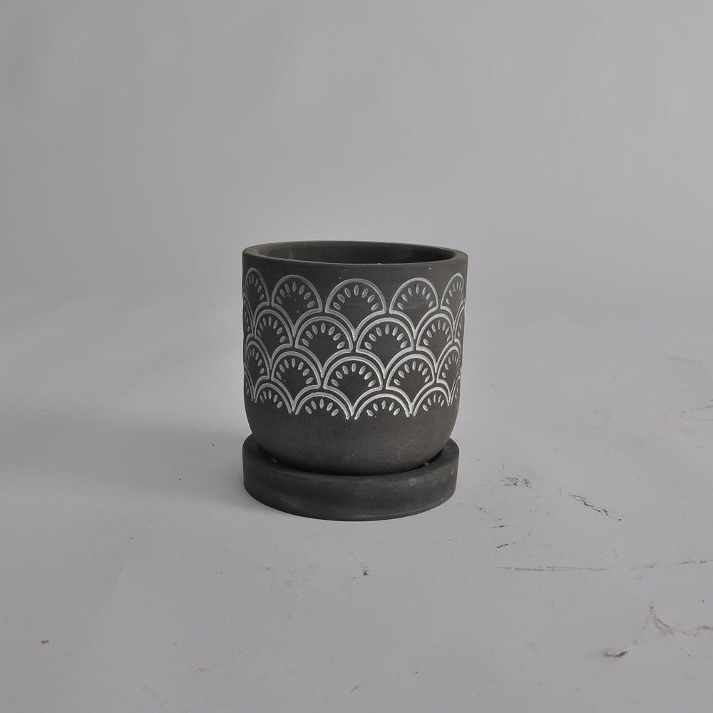 
                      
                        Sagebrook Home Gray Fan Pattern Cement Planter with Saucer, 6 Inch - lily & onyx
                      
                    