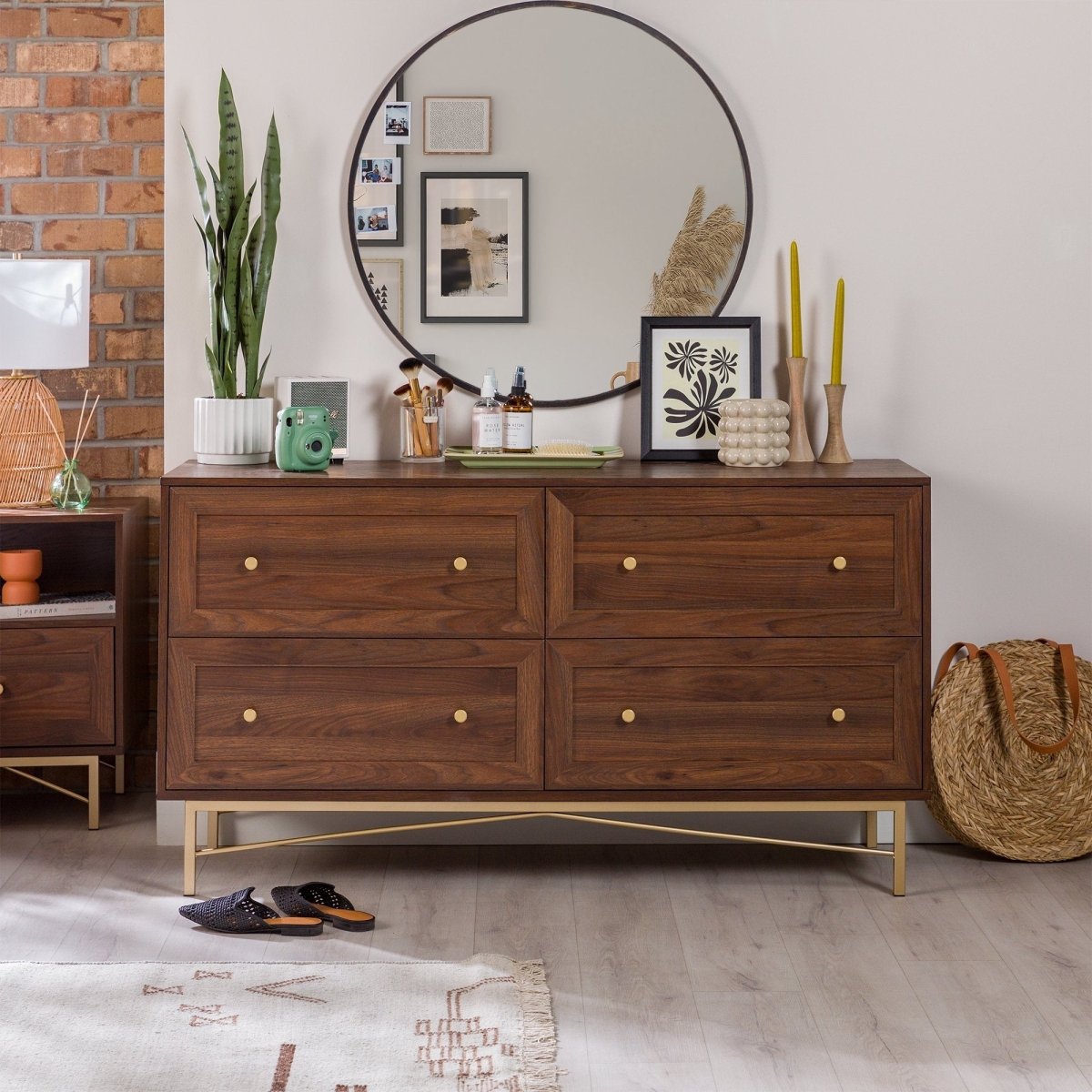 Walker Edison Gwen 4-Drawer Dresser - lily & onyx