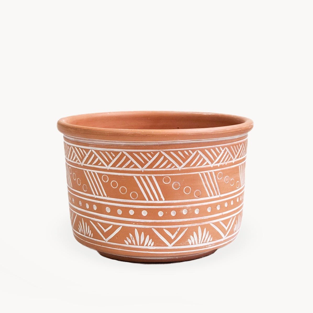 KORISSA Hand Etched Terracotta Pot - Large - lily & onyx