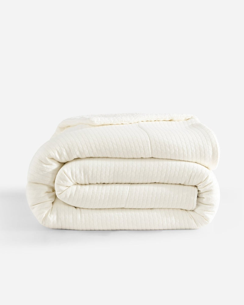 
                      
                        Sunday Citizen Herringbone Snug Coverlet - lily & onyx
                      
                    
