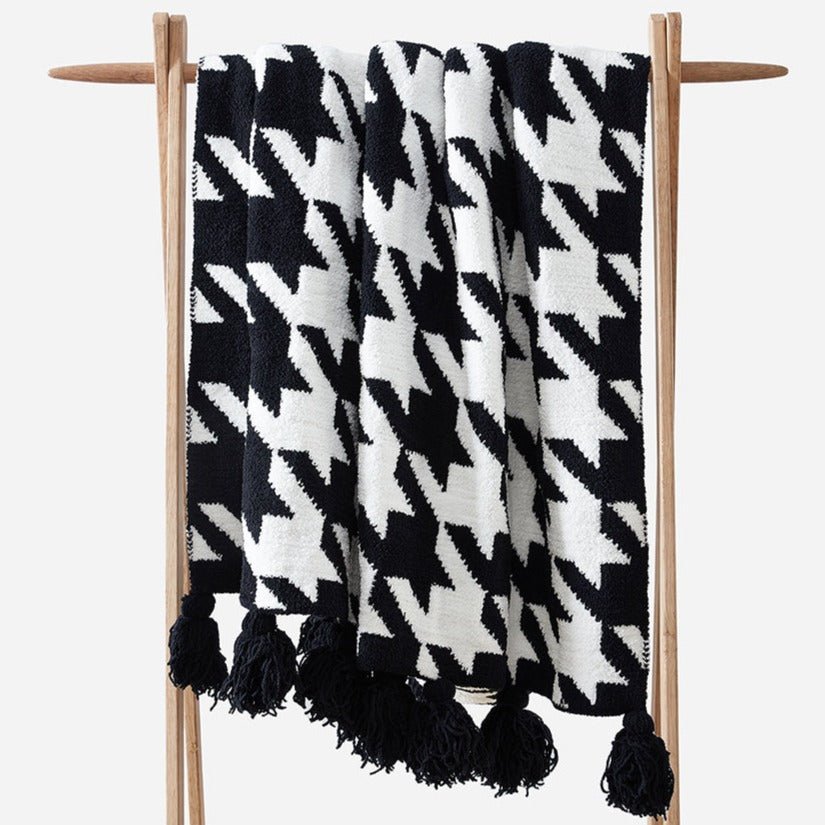 Sunday Citizen Houndstooth Pom Pom Throw - lily & onyx