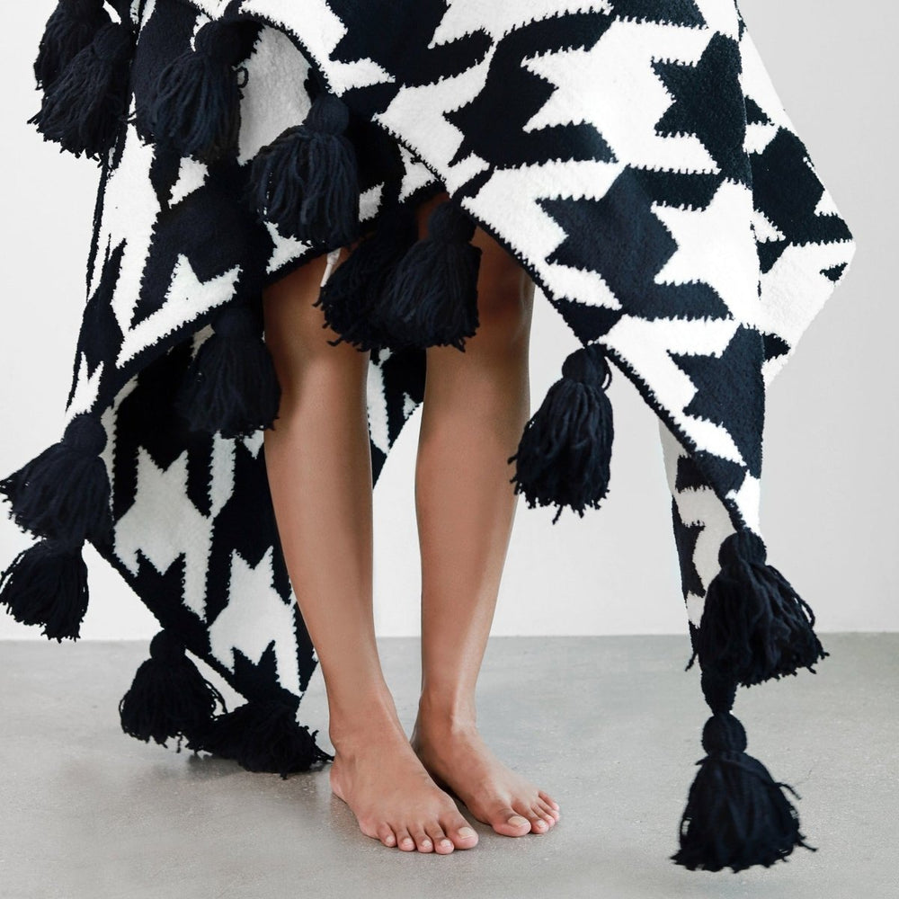 
                      
                        Sunday Citizen Houndstooth Pom Pom Throw - lily & onyx
                      
                    